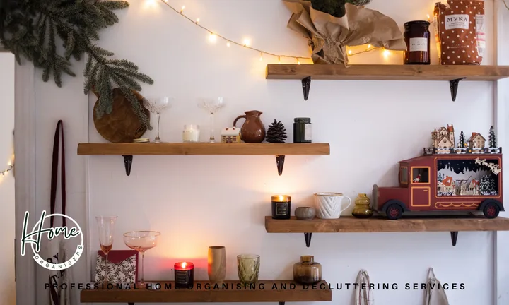 Measured storage plan with containers and labels